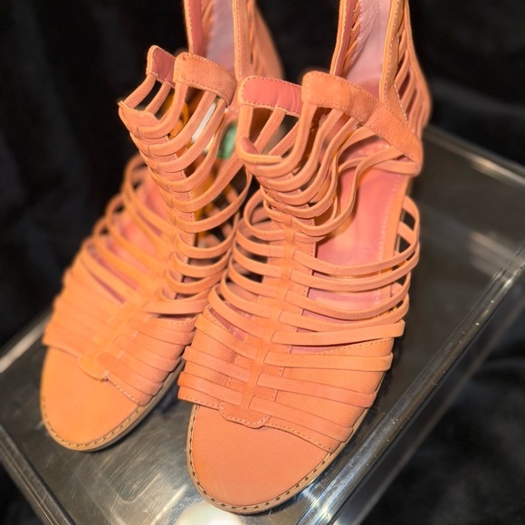 Vince Camuto Orange Strappy Sandals - Picture 14 of 14